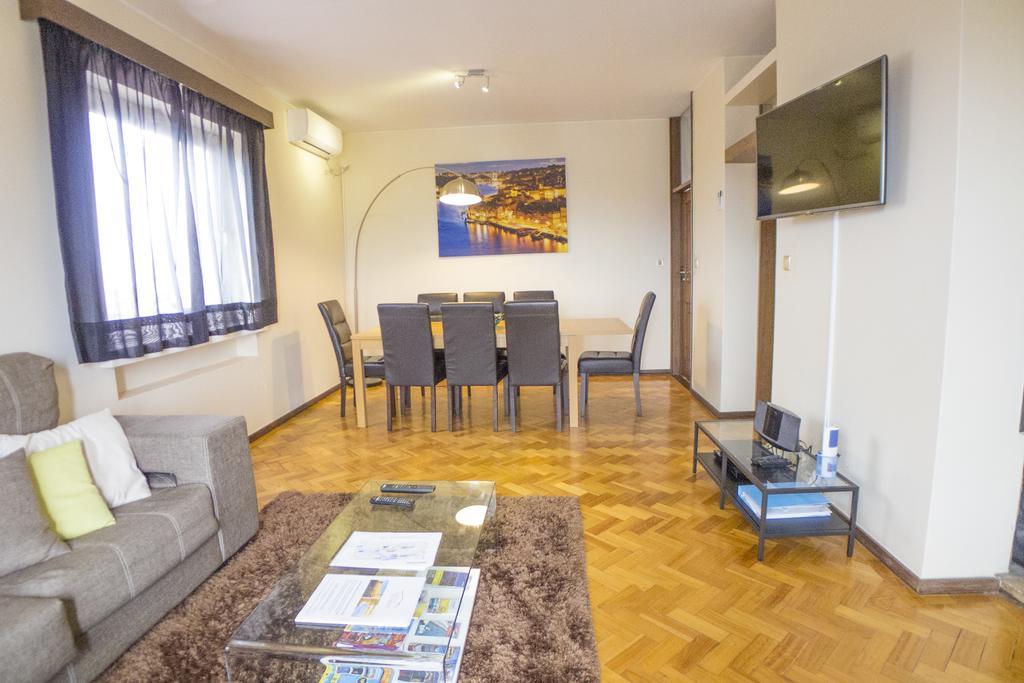 Lv Premier Apartments Clerigos- Re1 OOporto Esterno foto