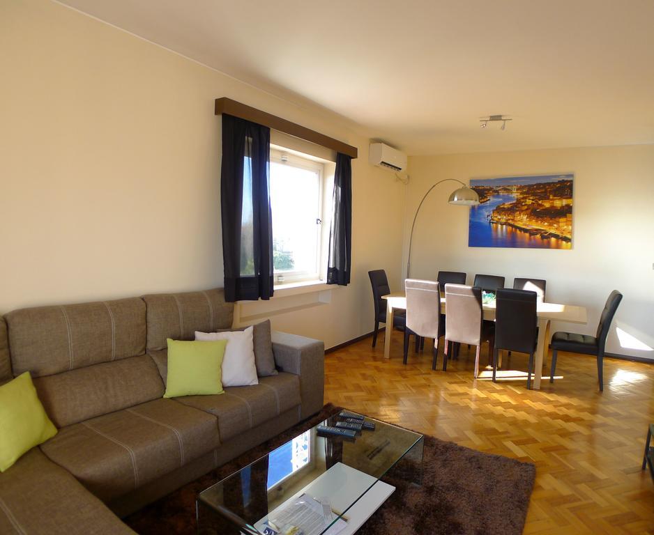Lv Premier Apartments Clerigos- Re1 OOporto Esterno foto